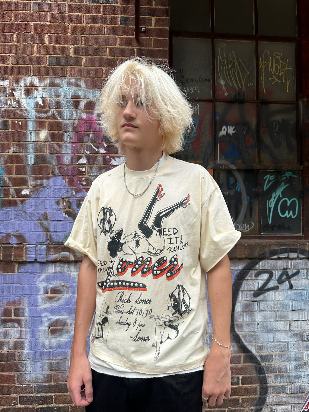 PARTY GIRL CREAM TEE