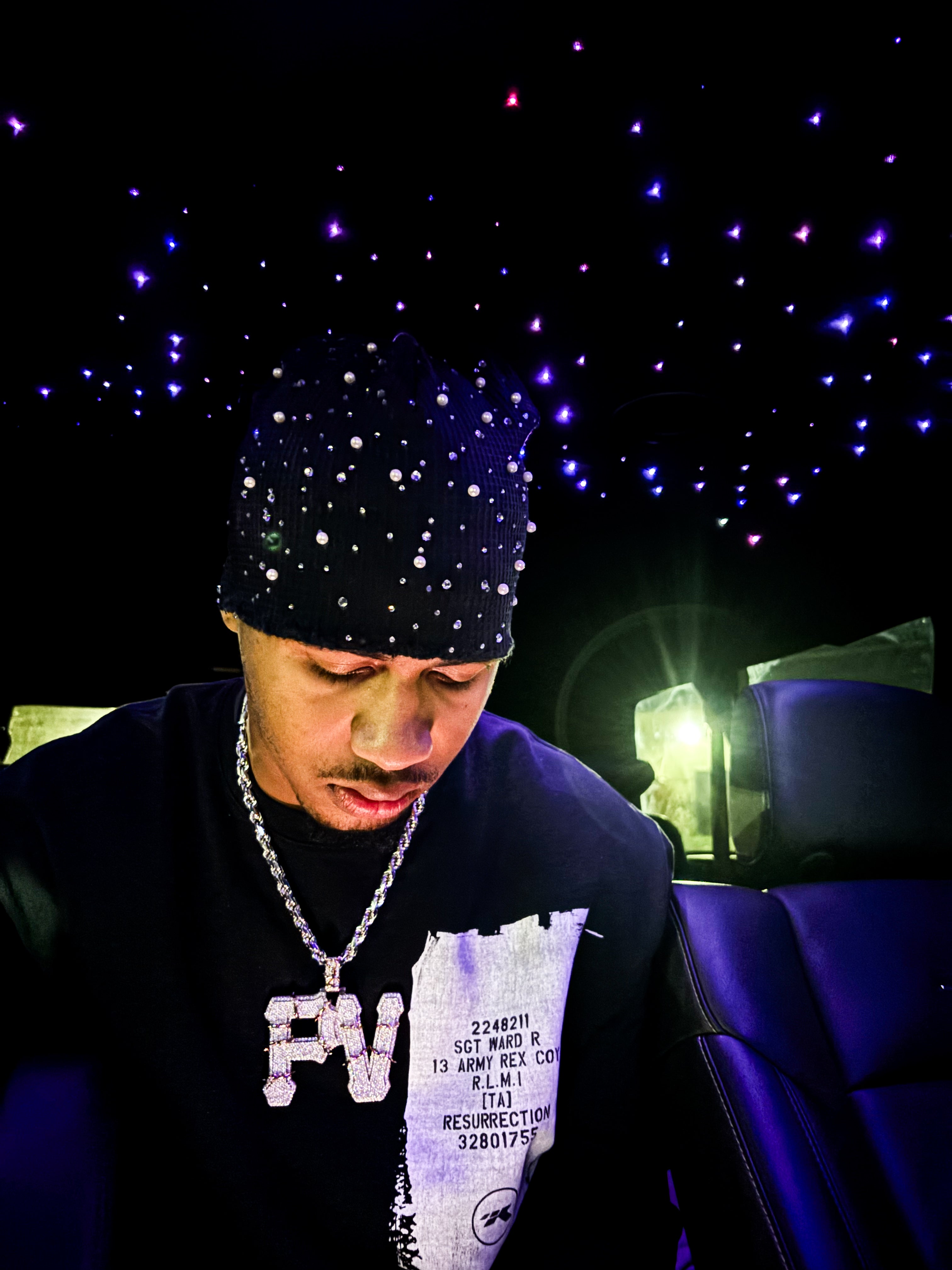 Starlight Black Beanie “Reveur x Solitare”